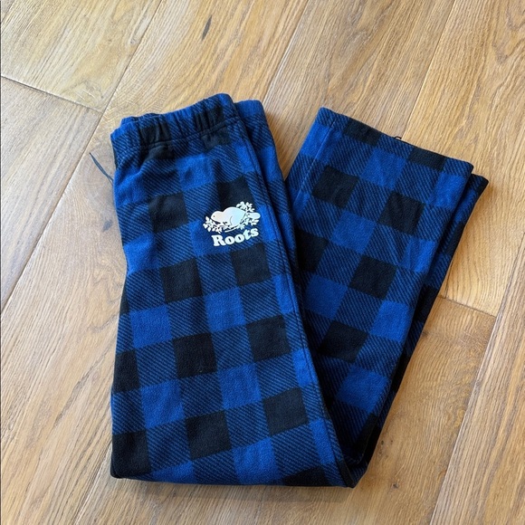 Roots Kids Plaid Pajama Bottoms in Blue and Black - Picture 1 of 3
